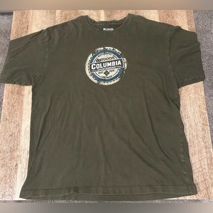 Columbia authentic outdoor t shirt Sz XL